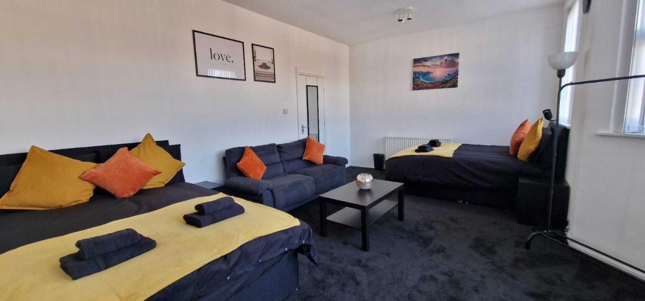 Sapphire Apartments Cardiff Extérieur photo